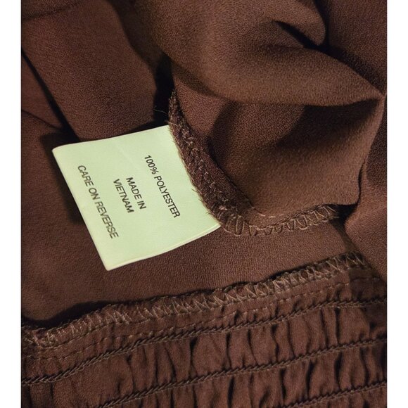 New! NY & Co Size L Burgundy Gold Side Button High Neck Blouse Old Money Smocked - Picture 5 of 15